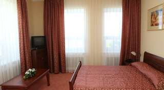 Гостиница Золотой Берег Таганрог Двухместный номер с 1 кроватью или 2 отдельными кроватями-3